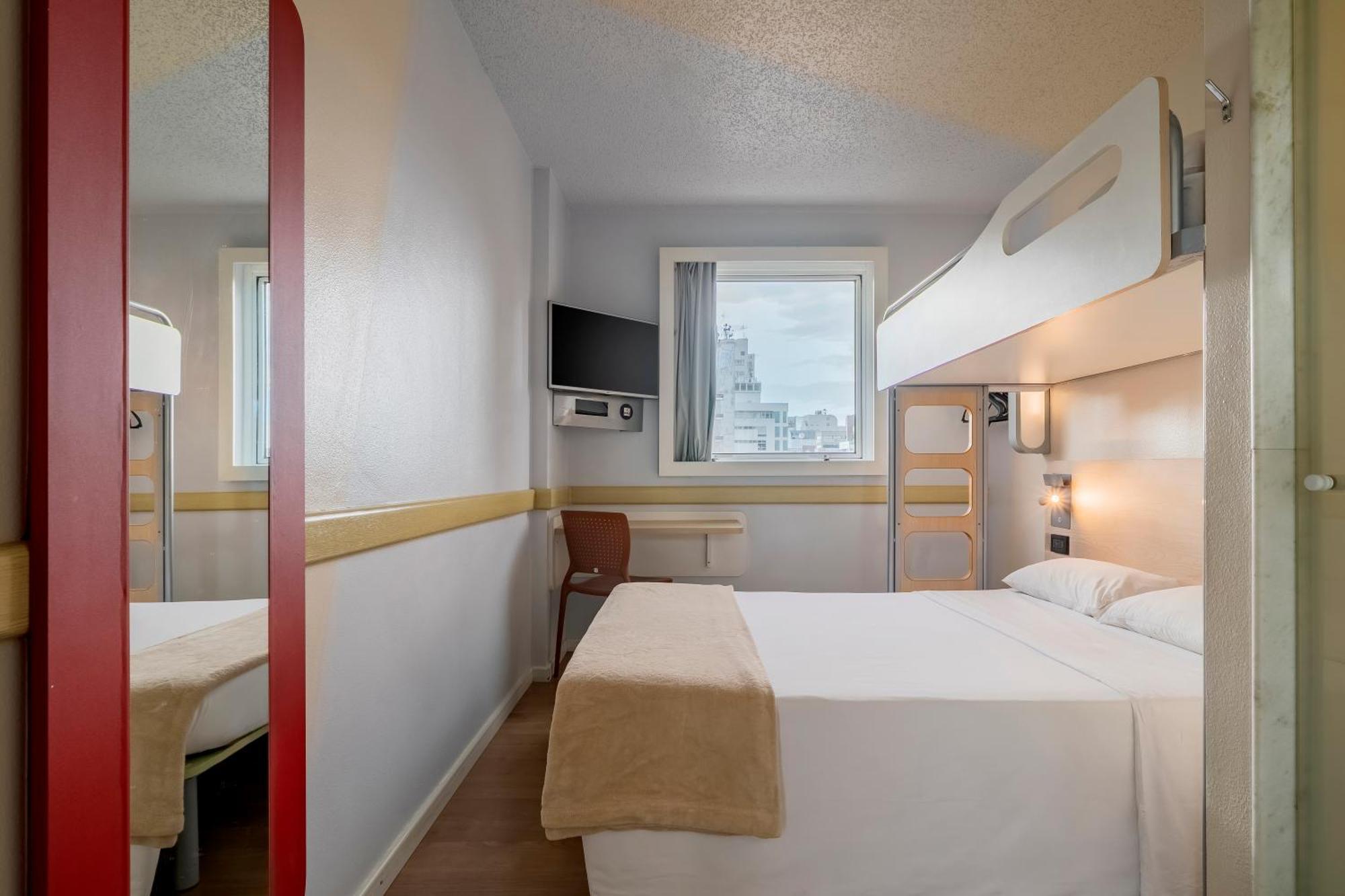 Superior Apartment with One Double and One Single Bed